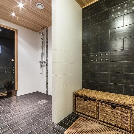 Uskelo, Levi * Kittilä